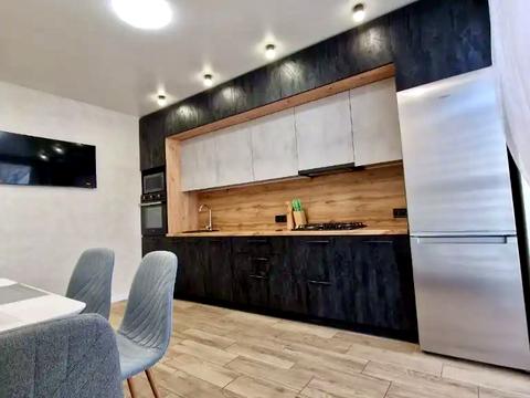 квартира за адресою Співдружності вул., 6