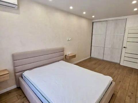 квартира за адресою Співдружності вул., 6