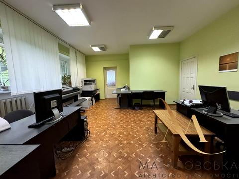 комерційна за адресою Станція Личаків вул., 1