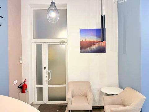 комерційна за адресою Ямська вул., 52