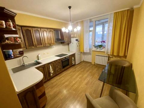 квартира за адресою Бориса Гмирі вул., 6