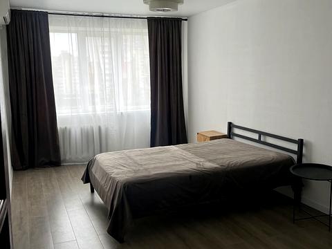 квартира за адресою Володимира Івасюка просп. (Героїв Сталінграду), 25