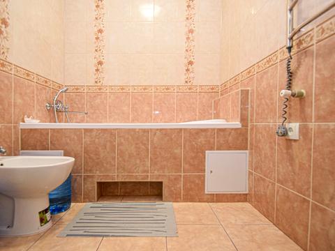 квартира за адресою Вишневецького бульв., 12