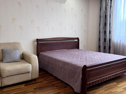 квартира за адресою Митрополита Андрея Шептицького вул. (Анатолія Луначарського), 10