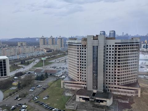 квартира за адресою Митрополита Андрея Шептицького вул. (Анатолія Луначарського), 10