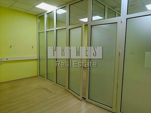 комерційна за адресою Хрещатик вул., 6