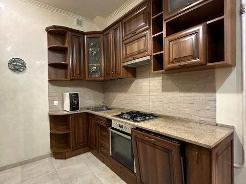 квартира за адресою Шептицьких вул., 30