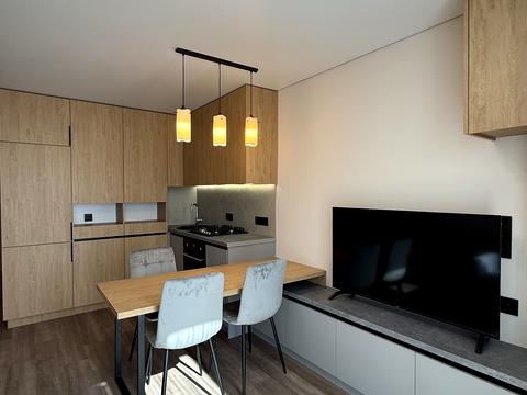 квартира за адресою Степана Бандери вул., (Будинок 4)