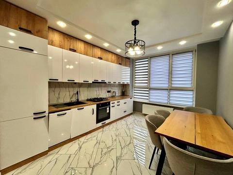 квартира за адресою Героїв Крут вул., 6