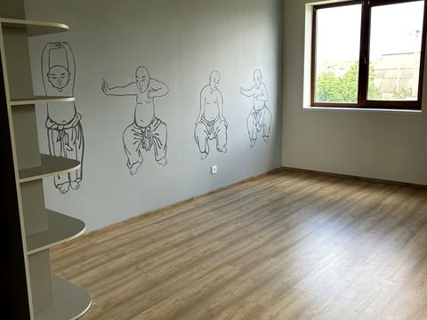 комерційна за адресою Анатолія Солов'яненка вул., 85А