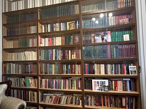 квартира за адресою Івана Верхратського вул., 15