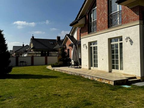 будинок за адресою Дубівка вул., 15