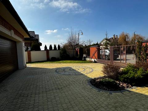 будинок за адресою Дубівка вул., 15