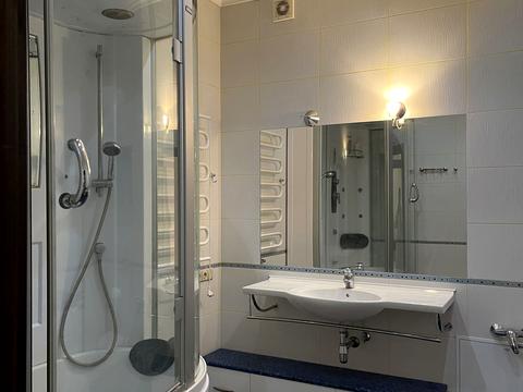 квартира за адресою Старонаводницька вул., 6-Б