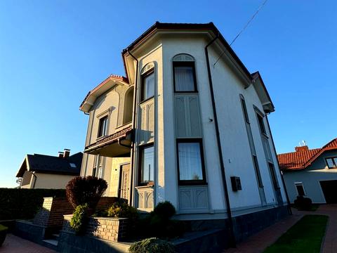 будинок за адресою Львівська