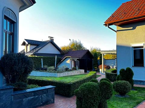 будинок за адресою Львівська