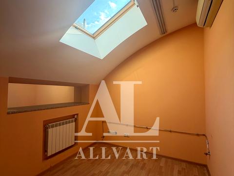 коммерческая по адресу Златоустовская ул., 2/4