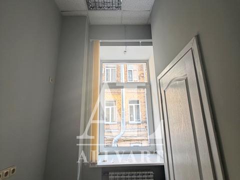 коммерческая по адресу Златоустовская ул., 2/4