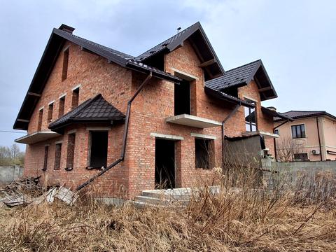 будинок за адресою Весела