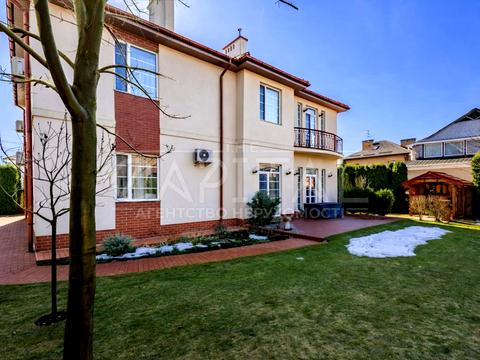 будинок за адресою Райдужна вул.