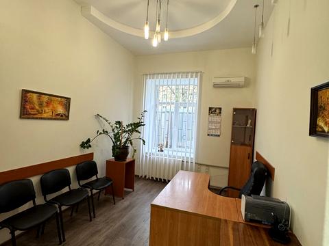 комерційна за адресою Шевченка просп., 8б