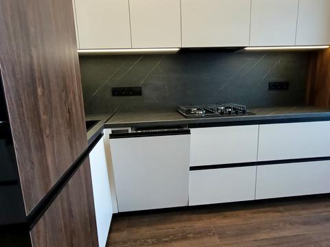 квартира за адресою Височана вул., 18 к12