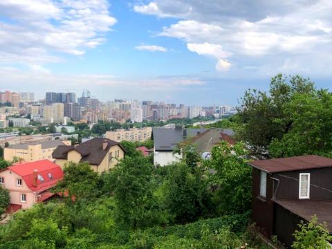 ділянка за адресою Дружня вул.