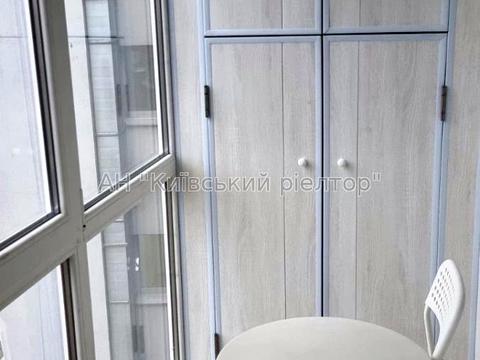 квартира за адресою Соборності просп. (Возз'єднання), 4