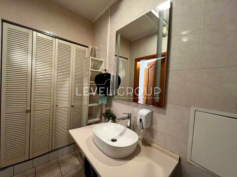 комерційна за адресою Володимира Івасюка просп. (Героїв Сталінграду), 12-Ж