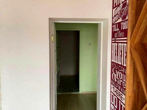 комерційна за адресою Володимира Івасюка просп. (Героїв Сталінграду), 20-А