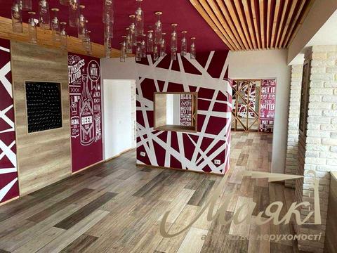 комерційна за адресою Володимира Івасюка просп. (Героїв Сталінграду), 20-А