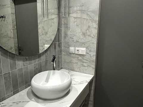 квартира за адресою Практична вул., 1
