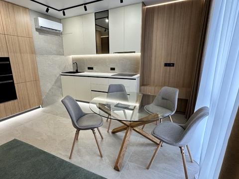 квартира за адресою Віктора Некрасова вул. (Північно-Сирецька), 12-А