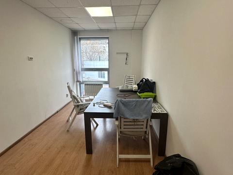 комерційна за адресою Отамана Головатого вул., 92