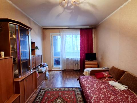 квартира за адресою Євгена Чикаленка вул., 52/1