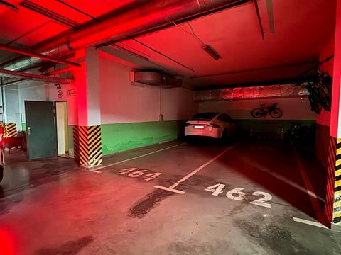 паркомісце за адресою Французький бульв., 60а