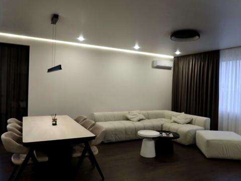 квартира за адресою Перлинна вул., 6