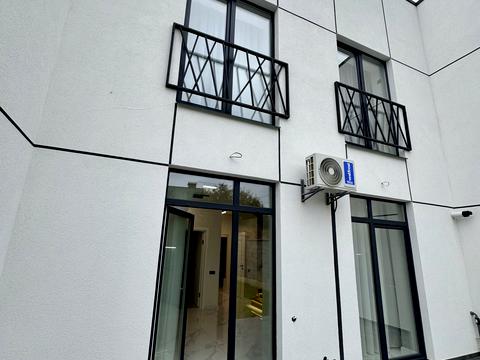 дом по адресу Ярослава Стецька ул.