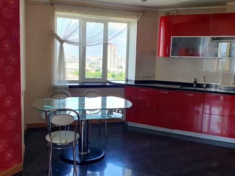 квартира за адресою Вацлава Гавела бульв. (Івана Лепсе), 7-В