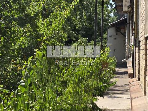 коммерческая по адресу Строителей ул., 1