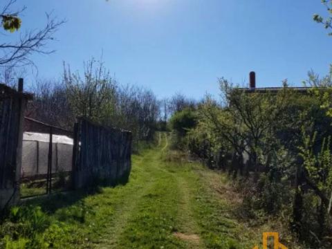 ділянка за адресою 