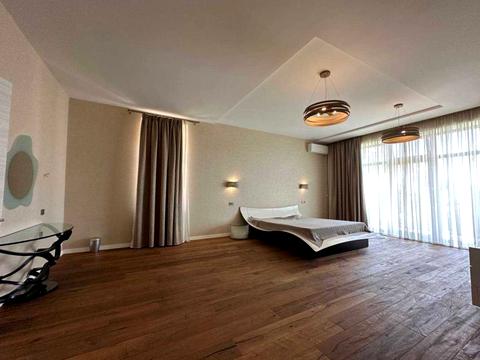 будинок за адресою Центральна вул.