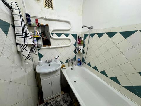 квартира за адресою Кам'янецька вул., 38