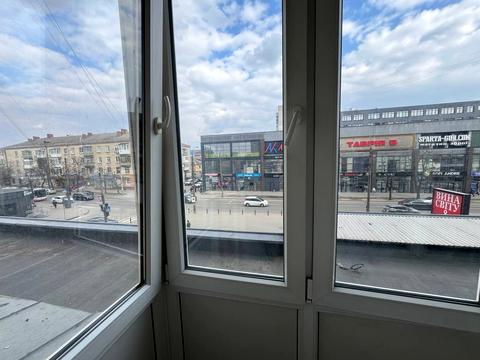 квартира за адресою Кам'янецька вул., 38