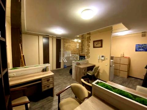 коммерческая по адресу Межигорская ул., 54