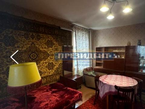 квартира за адресою Князя Володимира Великого просп., 82