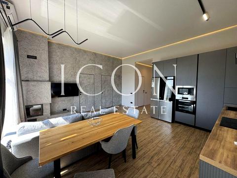 будинок за адресою Шкільна вул., 3