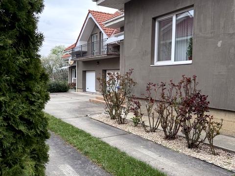 дом по адресу Цветная ул.