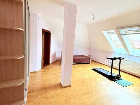 дом по адресу Цветная ул.