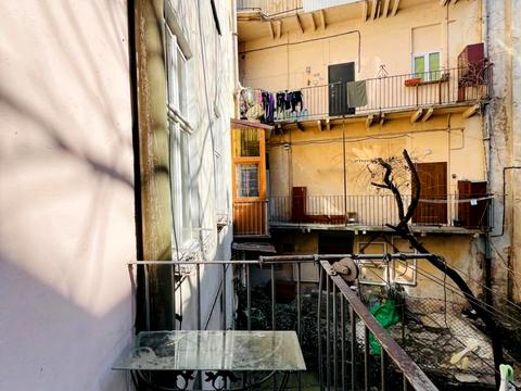 квартира за адресою Івана Верхратського вул., 10